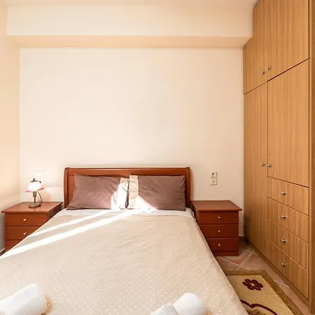 Apartment το πέτρινο 2 Kalavryta